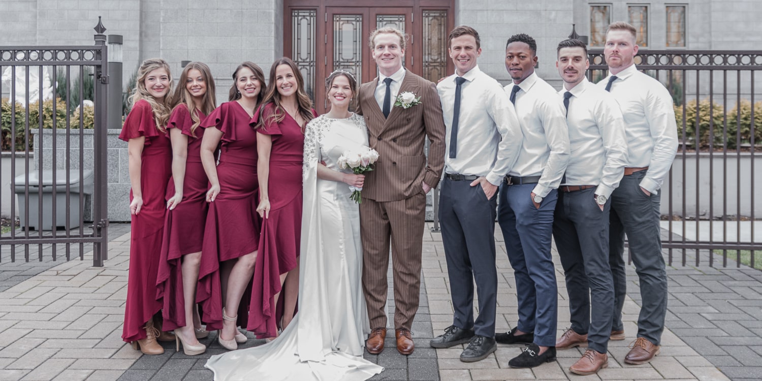 Montreal Temple Wedding - Photography of Leila & Anders with Bridal Party